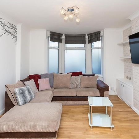The White & Warm, Free Parking & Wifi, 8 Beds Colchester Exterior foto
