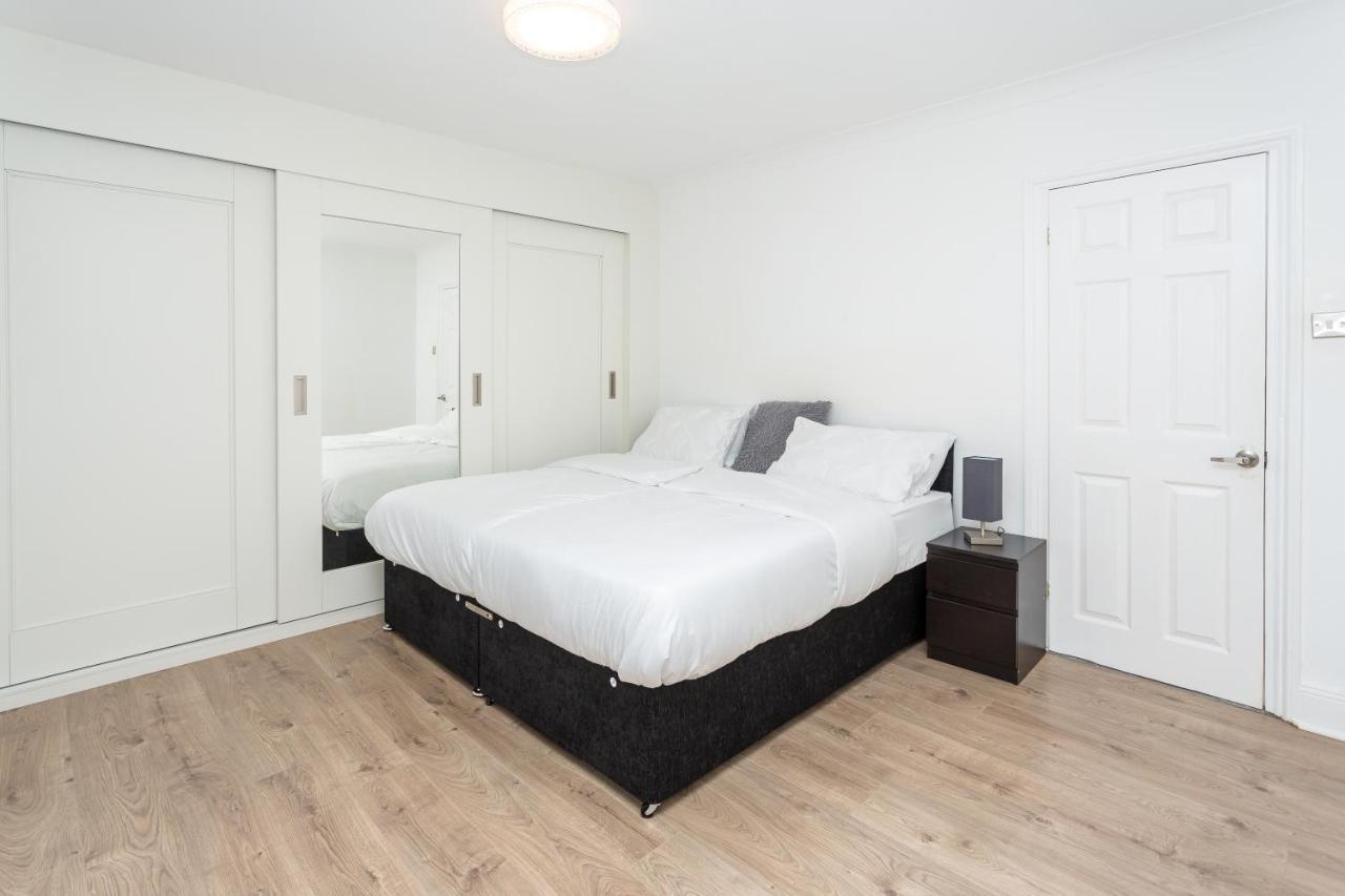 The White & Warm, Free Parking & Wifi, 8 Beds Colchester Exterior foto